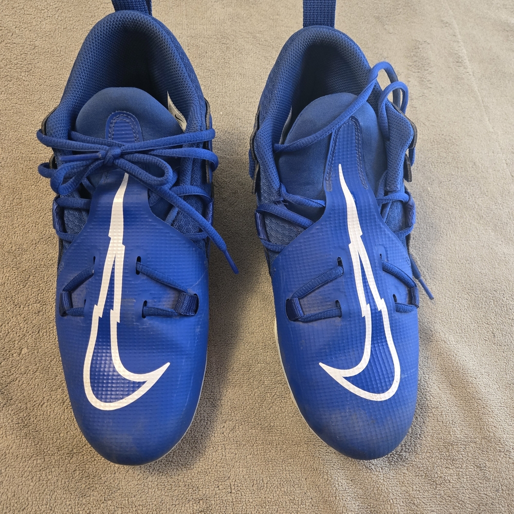 Nike Men's Blue Sneakers with White Accents